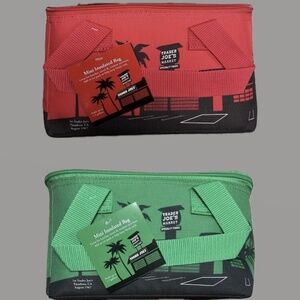 Trader Joe's Mini Insulated Tote Lunch Bag 1.5 Gal Holiday Red & Green Set Of 2